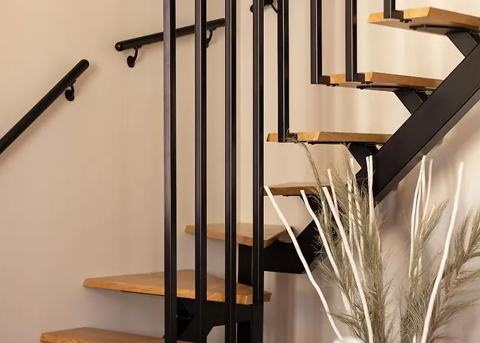 Elegant Duplex - Master Suite, 2 Bathrooms, Air Conditioning Appartement *