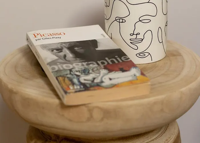 Appartement Elegant Duplex - Master Suite, 2 Bathrooms, Air Conditioning Vallauris