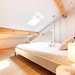 Picasso 2 Elegant Duplex - Master Suite, 2 Bathrooms, 3 Vallauris